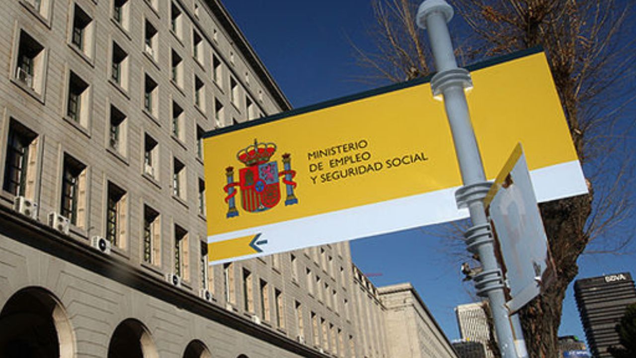 La Seguridad Social permitirá cobrar la pensión de orfandad con más de 52 años en este caso excepcional