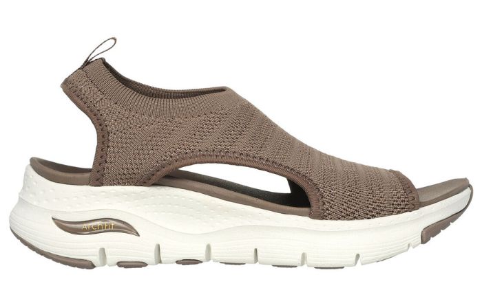 Las Skechers Arch Fit – Darling Days cuentan con el diseño Strech Fit