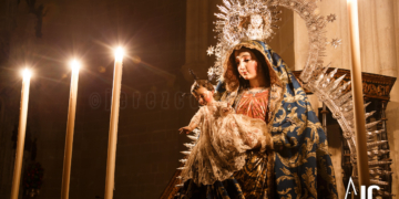 A la Luz de las Velas Paz Sacramental Santiago 6