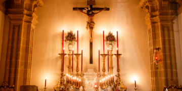 A la Luz de las Velas Cristo de las Almas 7