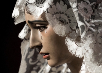Virgen de la O mantilla