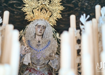 Esperanza Yedra Jerez Cofrade Magna Mariana scaled
