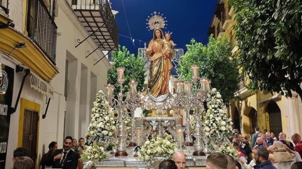 ROSARIO BEATERIO JEREZ
